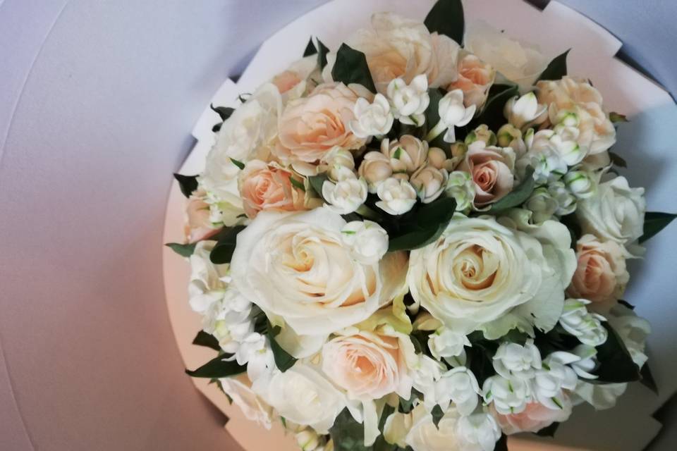 Bouquet sposa cipria