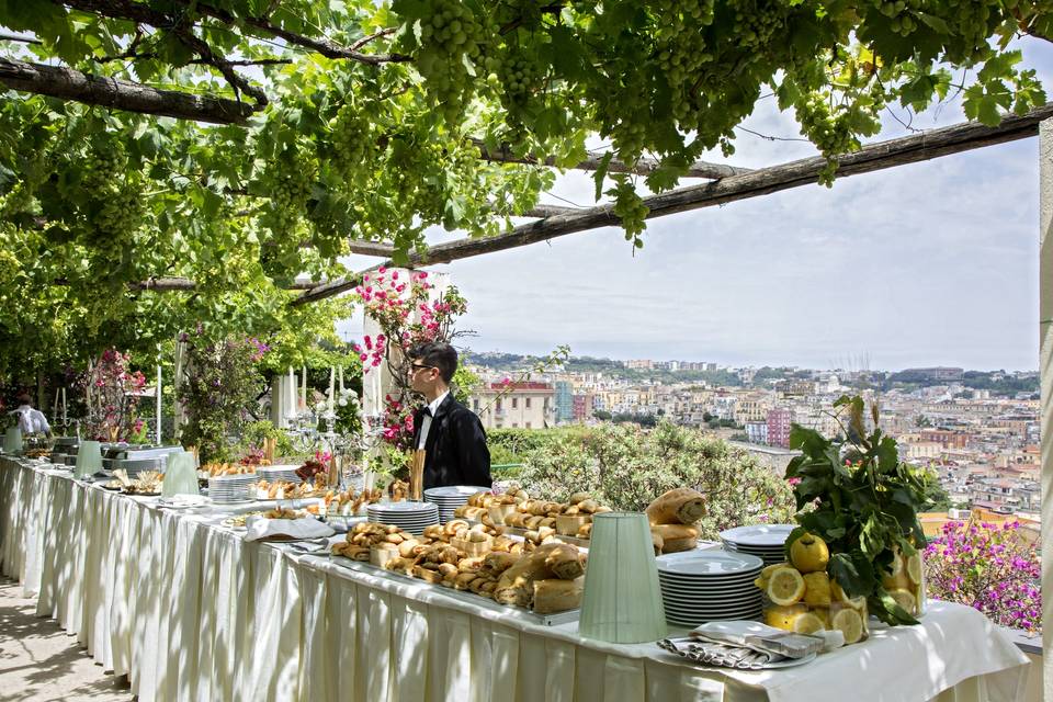 LunchBuffet sotto il pergolato