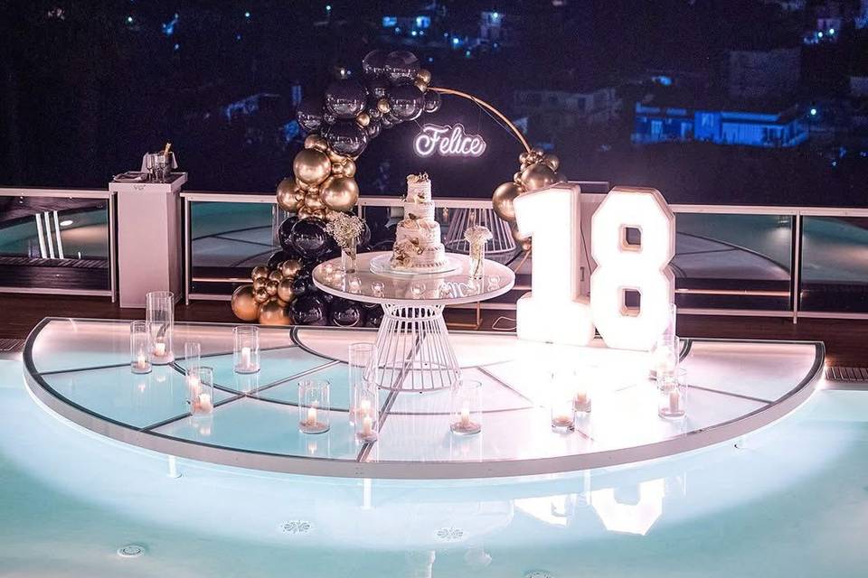 Taglio torta 18 anni