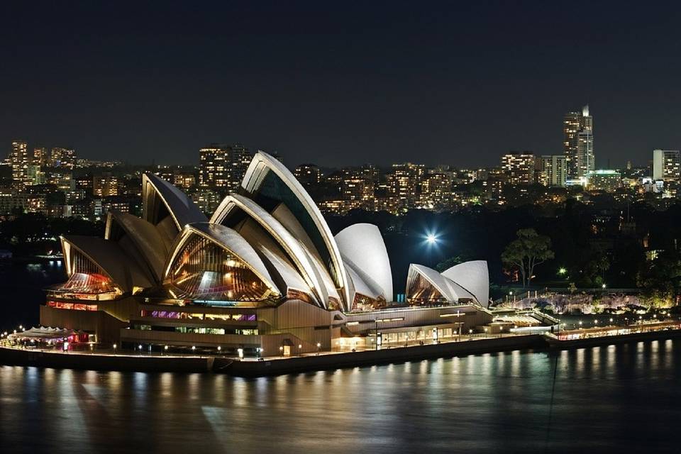 Sydney by night