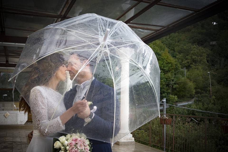 Matrimonio-sotto la pioggia