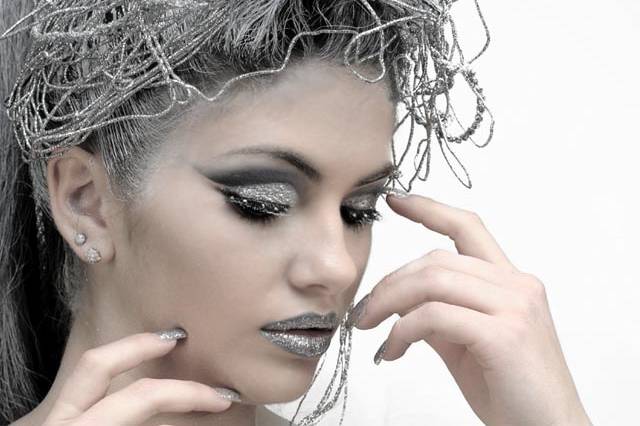 Enzo Laera Make Up Artist