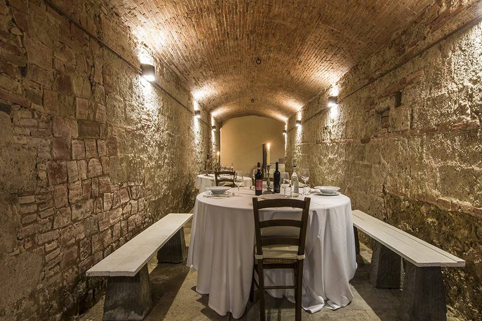 Cantina apparecchiata