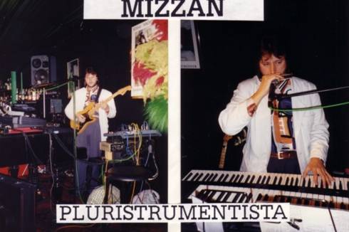 Alex Mizzan - pluristrumentista