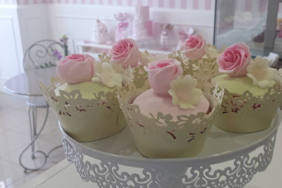 Vintage cupcakes