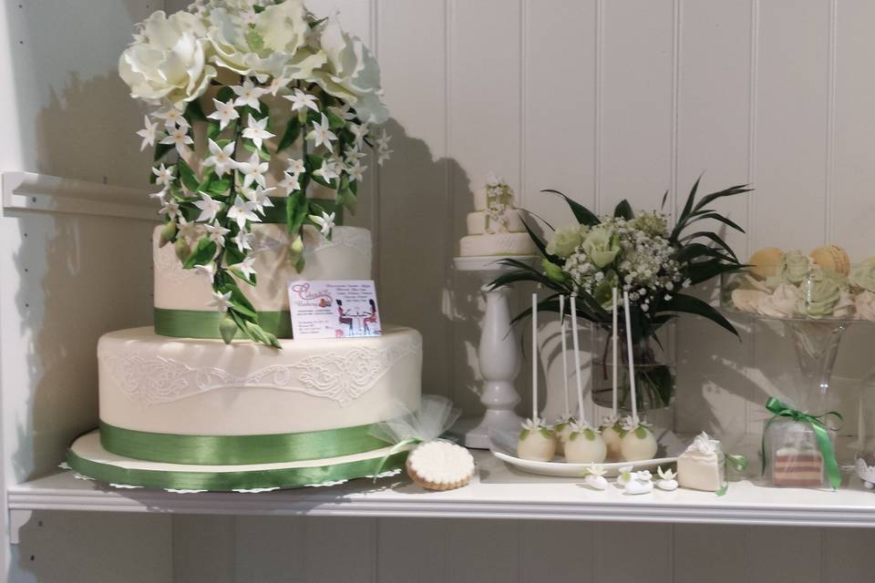 Wedding cake magnolia