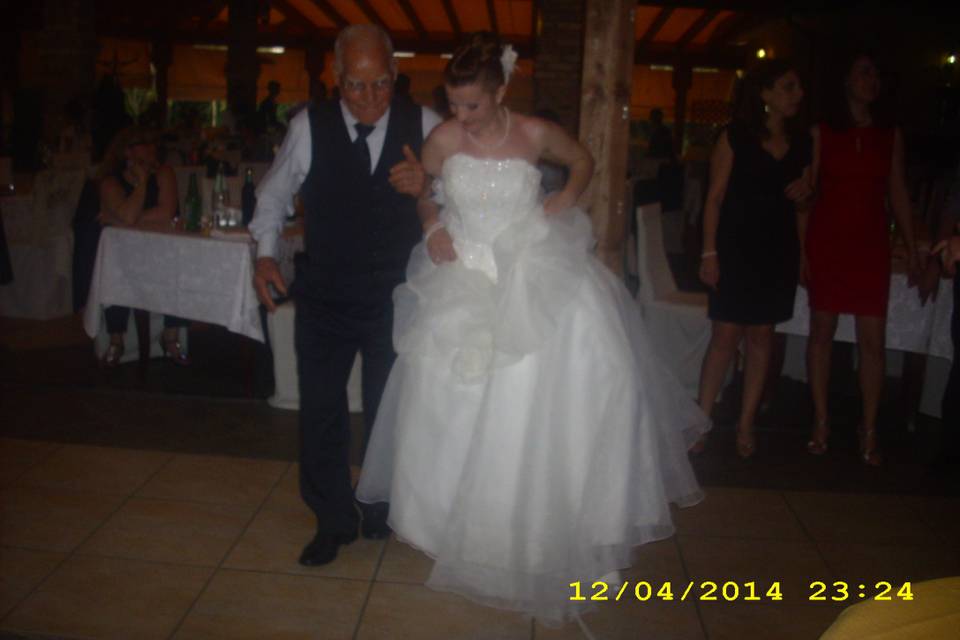 La sposa e nonno ballo sardo