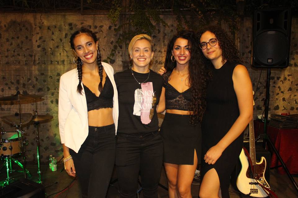 LaviKa Girls Band