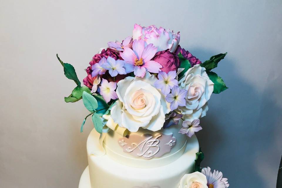 Violet flower cake