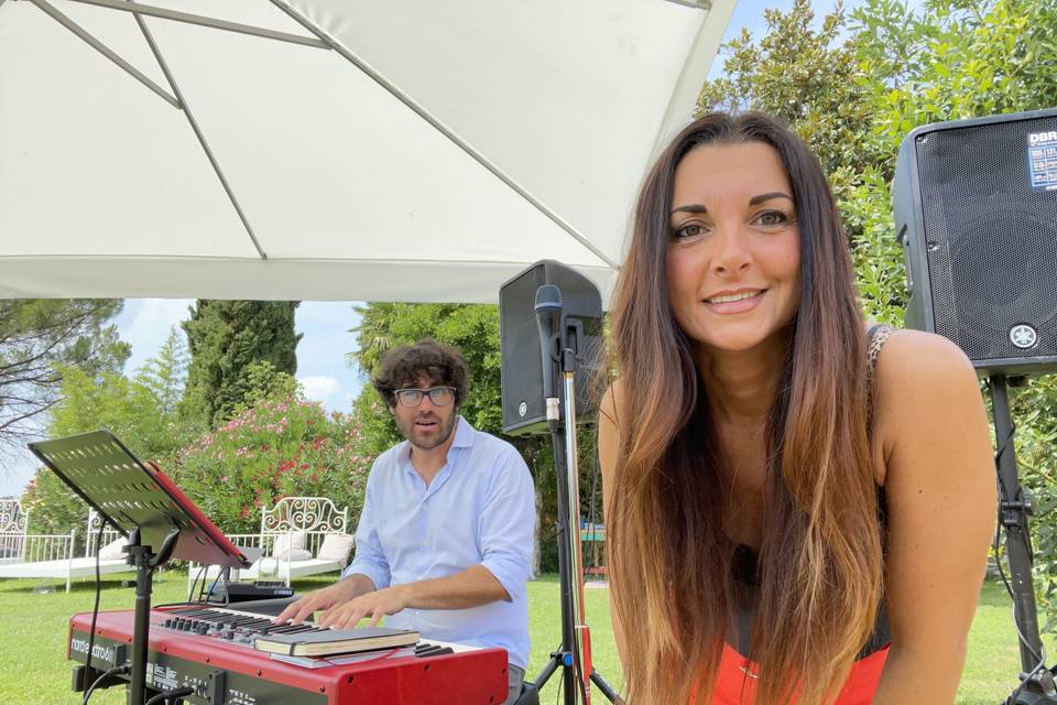 Linda e matteo, voce e piano