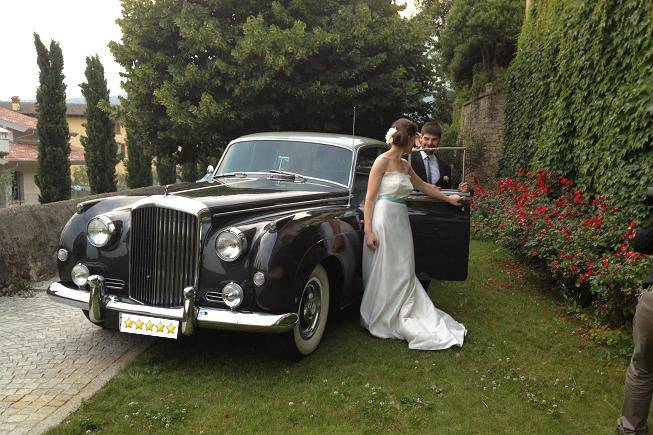 Bentley S2