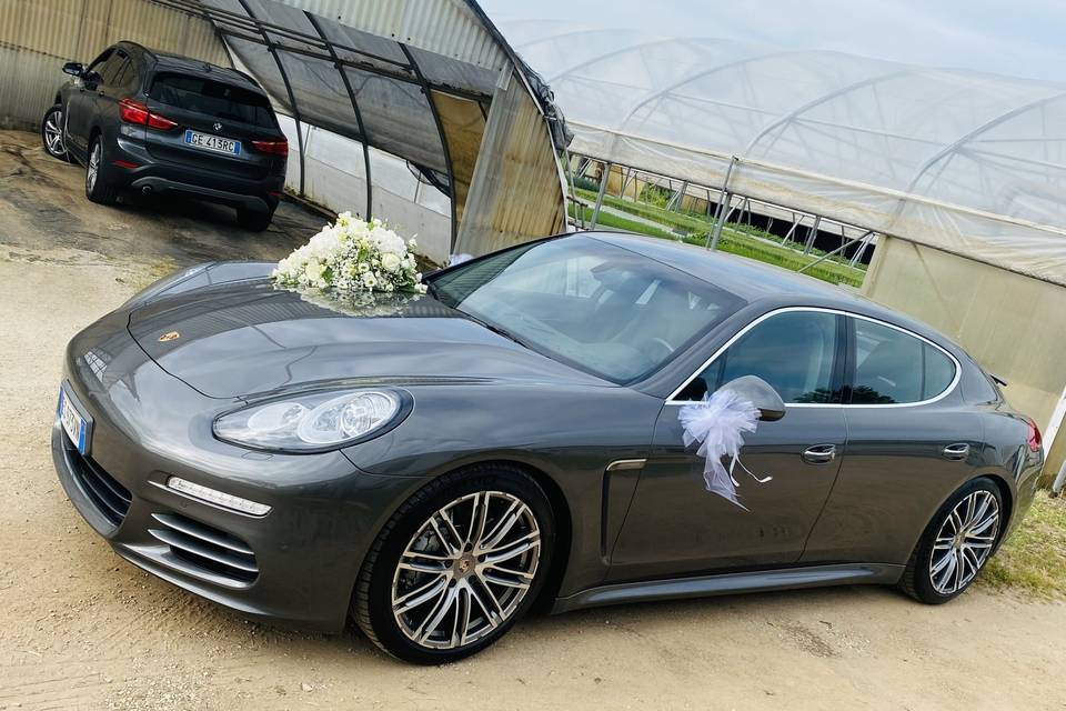 Biocogenera Wedding Car