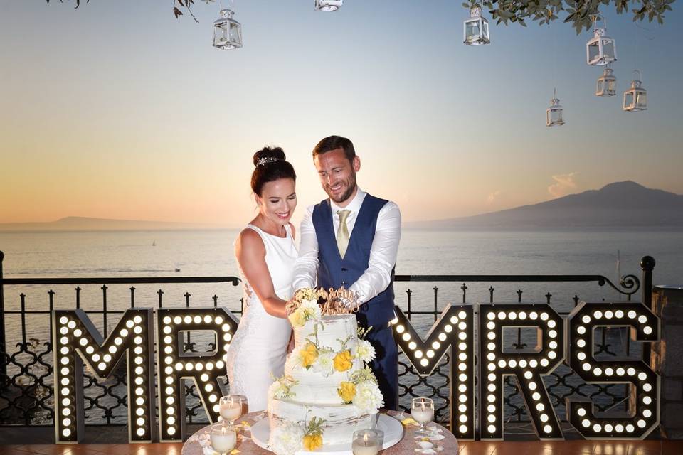 Il taglio della torta