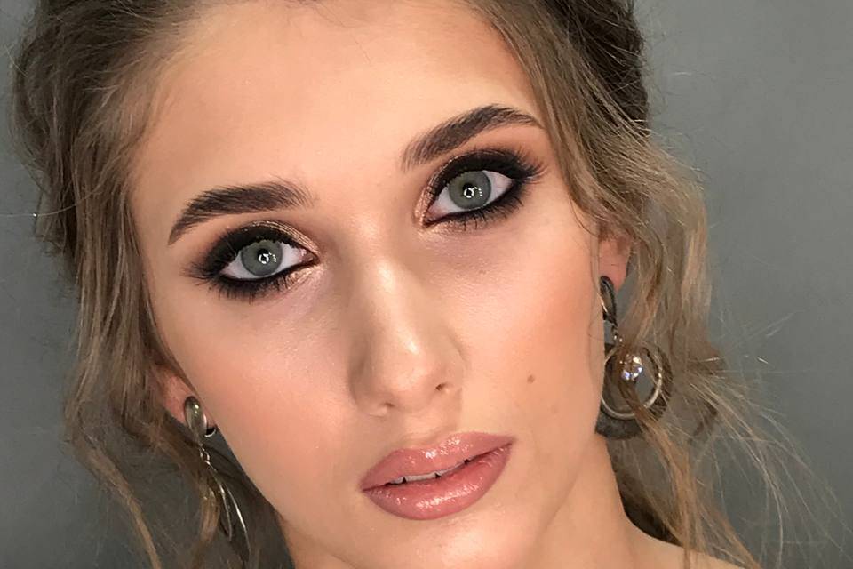 Trucco naturale per servizio f