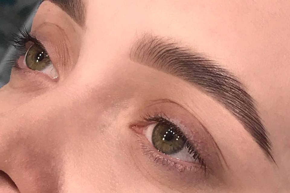 Trucco naturale per servizio f
