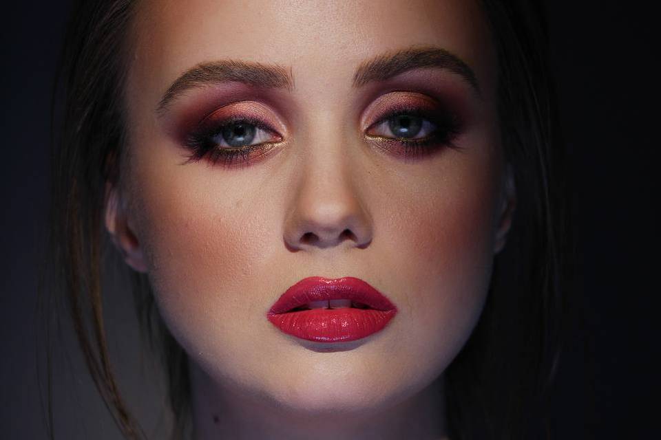 Trucco naturale per servizio f