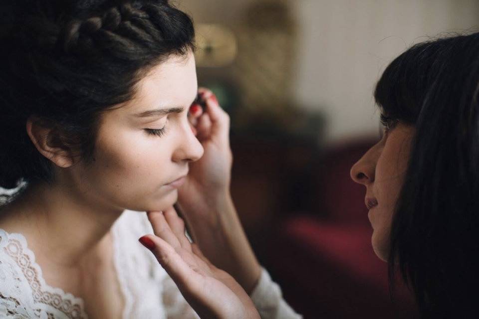 Trucco naturale per servizio f