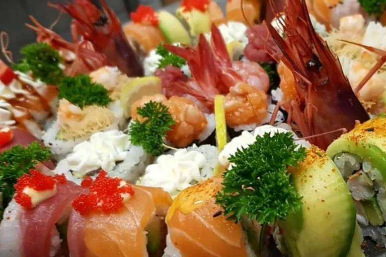 Mo'Sushi Catering