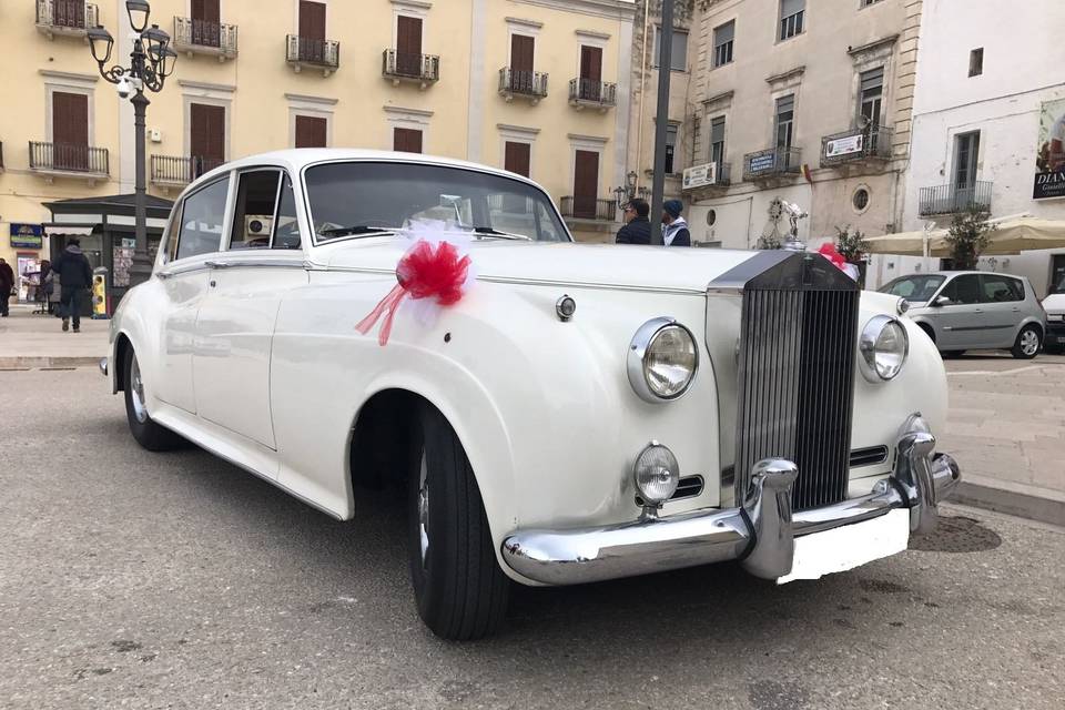 Rolls royce silver cloud