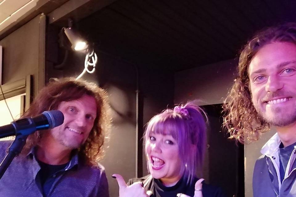 LadyV trio
