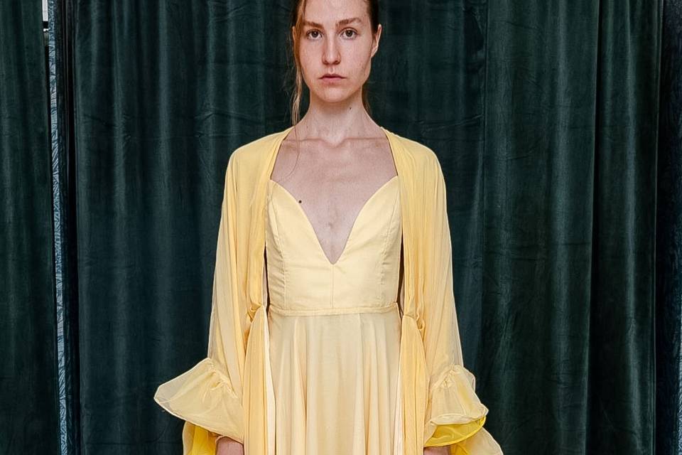 abito_sposa_volant_giallo