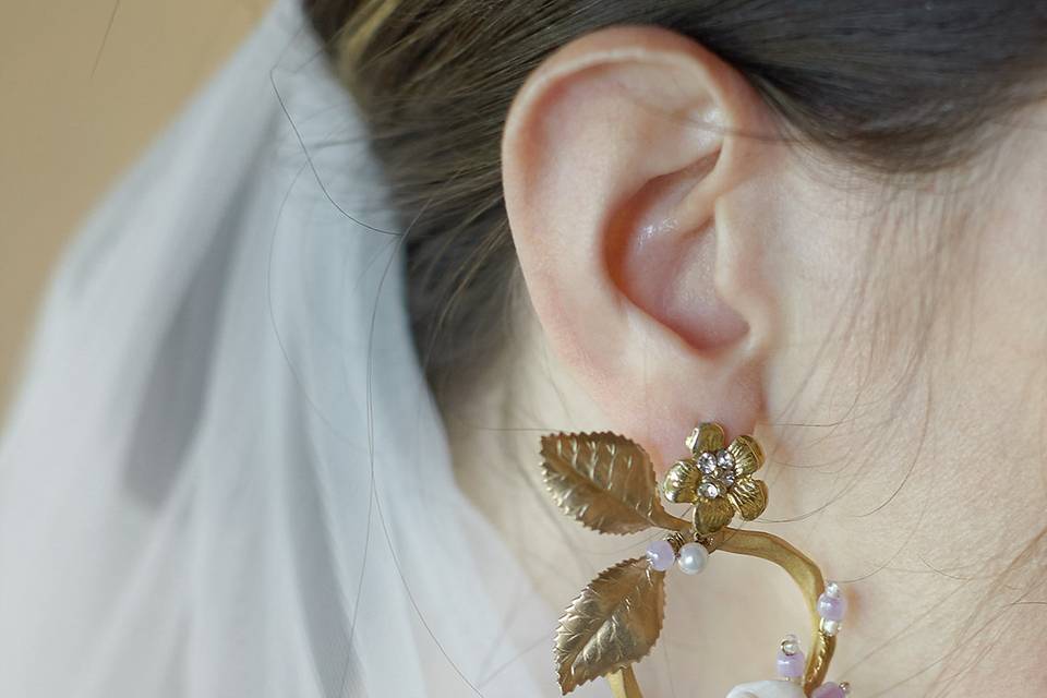 Jonida Ripani - Accessori Sposa