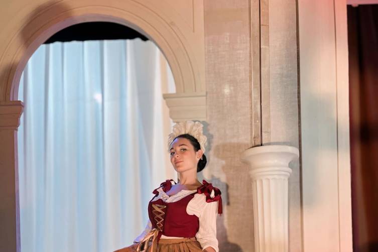 Opera teatrale