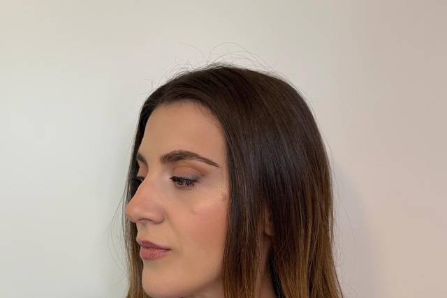 Soft glam makeup