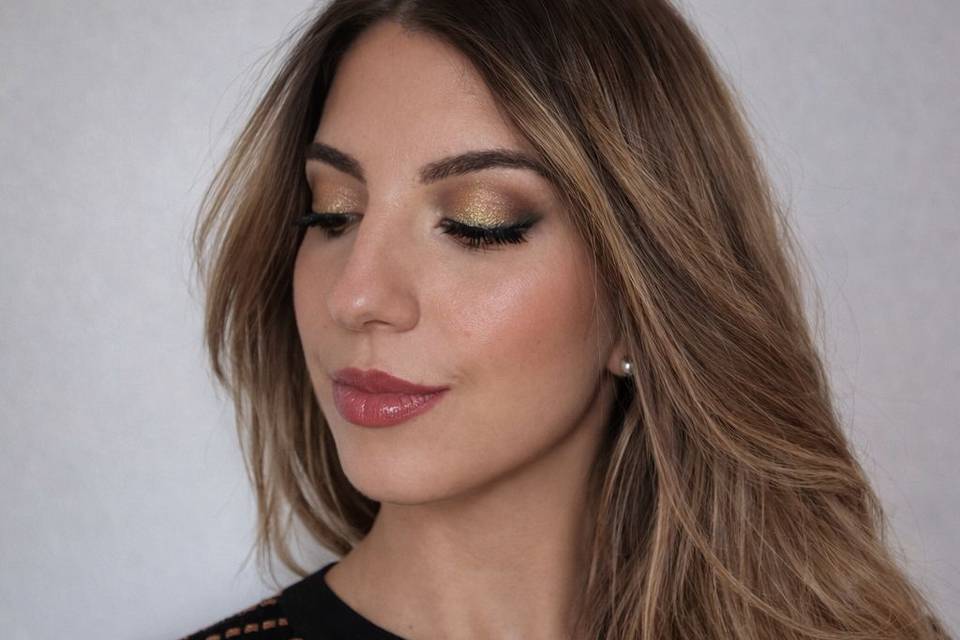 Glam makeup