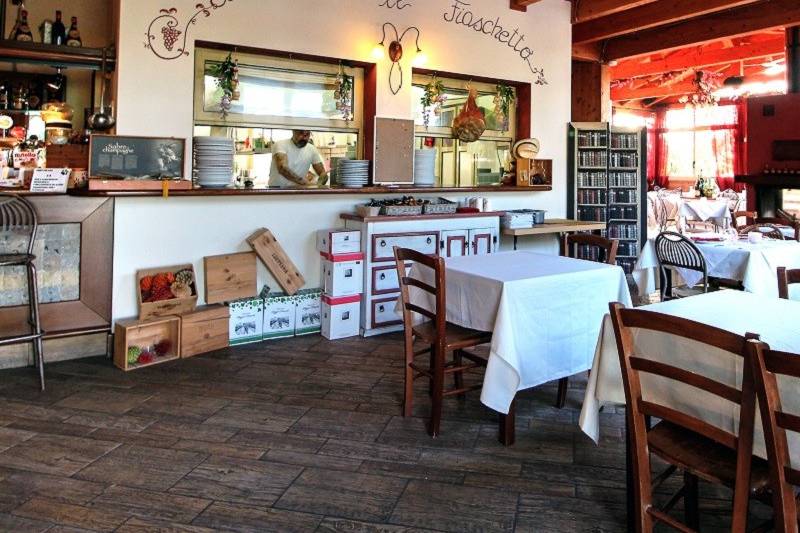 trattoria-il-fiaschetto-viareggio4