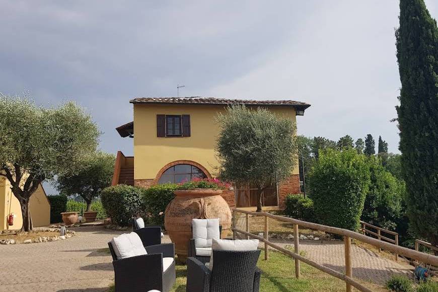 Montevecchio Residence
