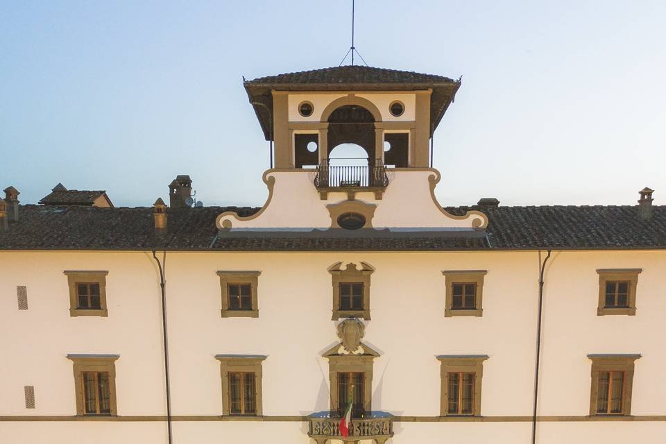 Cena facciata Villa