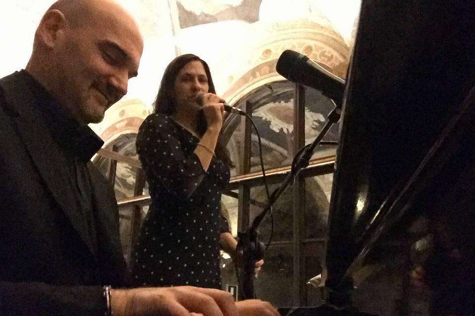 Duo pianista e cantante
