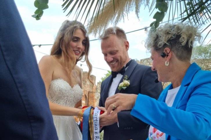 Martina e Roberto handfasting