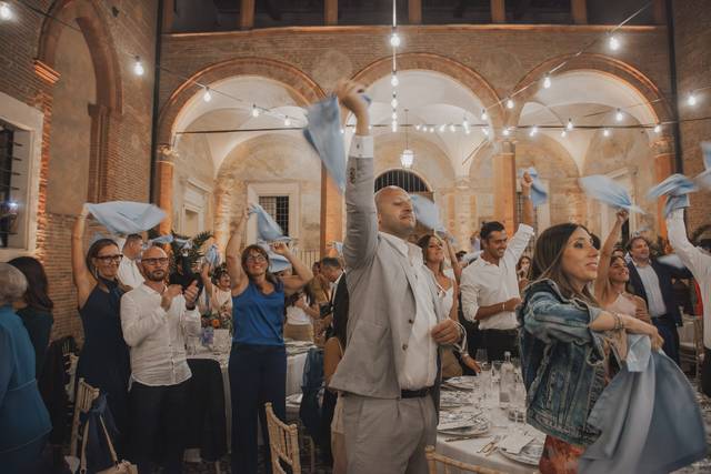 È qui la festa?