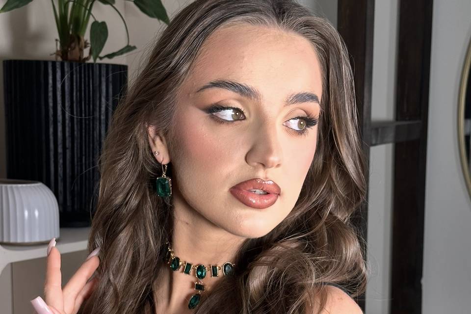Defined Glam Look