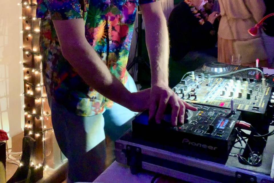 DJ Matteo