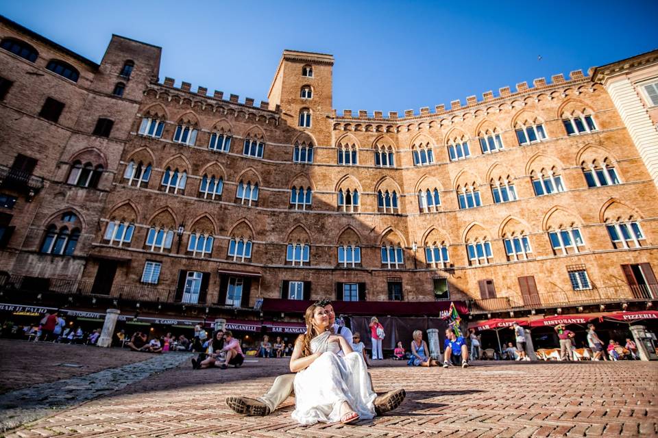 Engagement Siena