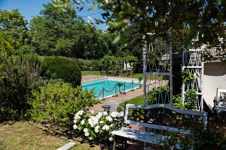 Location - Piscina