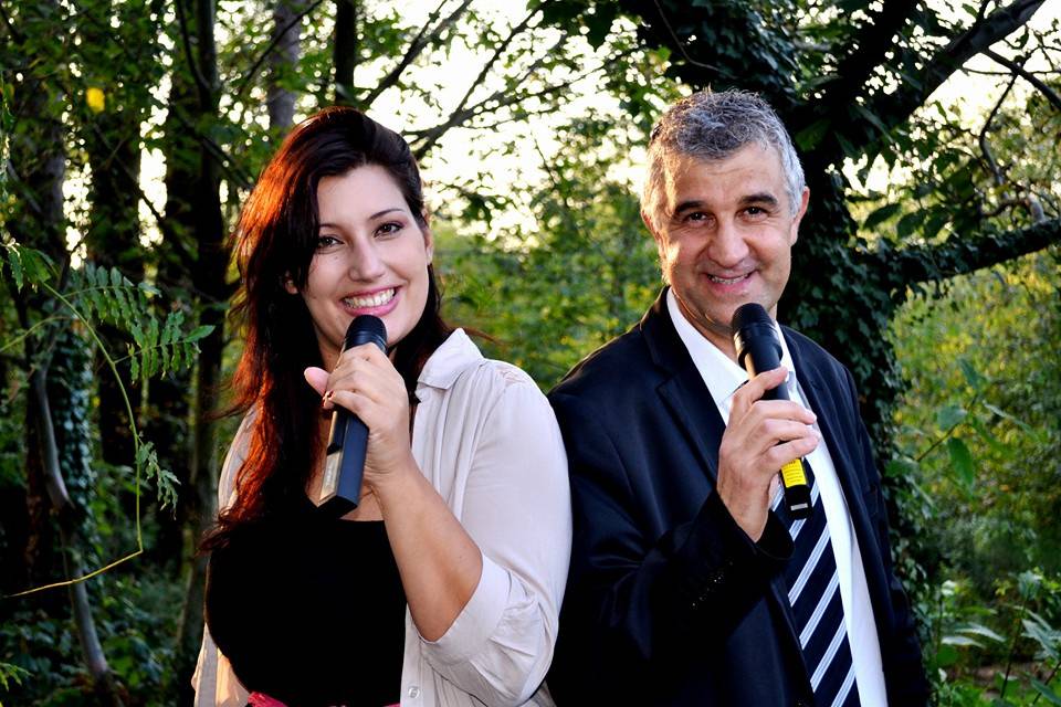 Francesco & Roberta Live Music