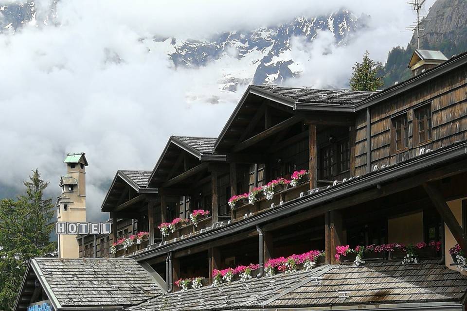 IH Hotels Courmayeur Mont Blanc