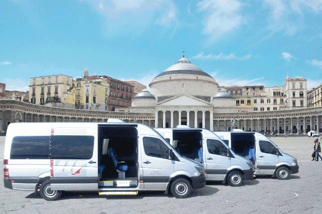 Minibus Mercedes-Benz