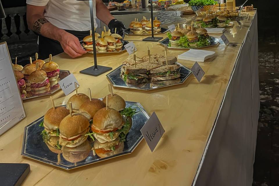 Mini Hamburger Party