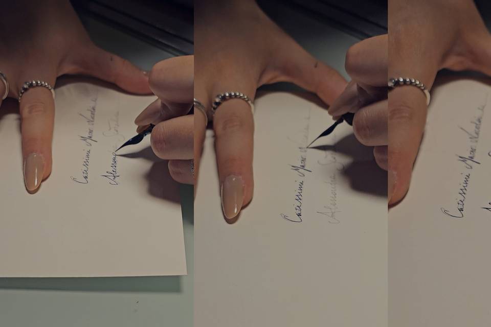 Scrittura a mano con pennino