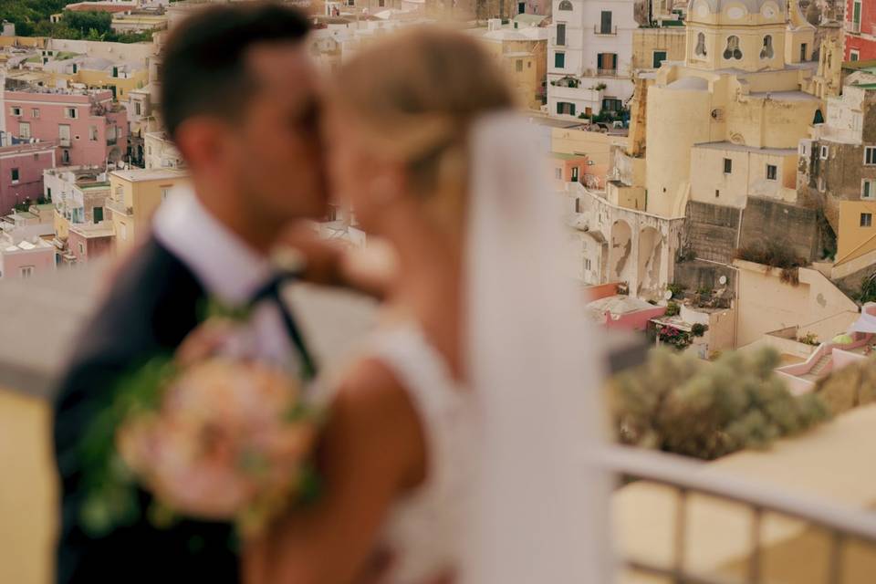 Destination wedding: Procida