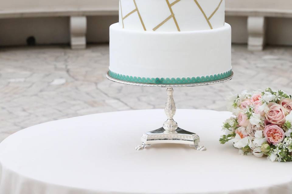 G & E: Wedding Cake