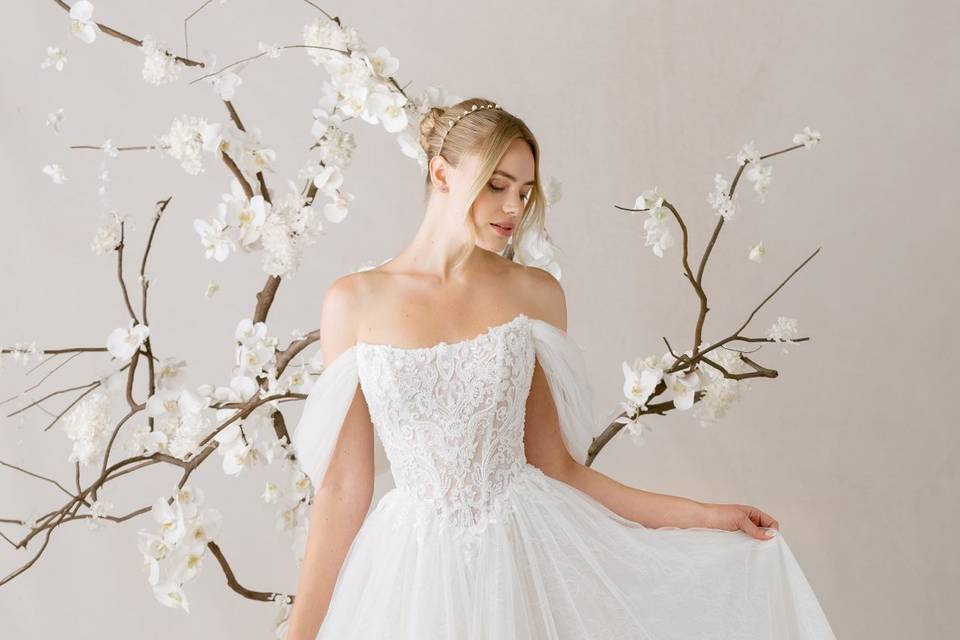 Amigoni sposa pizzo chantilly