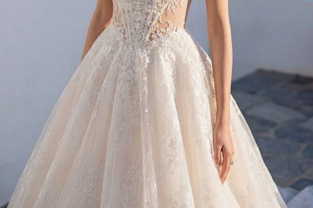 Amigoni sposa scollo america