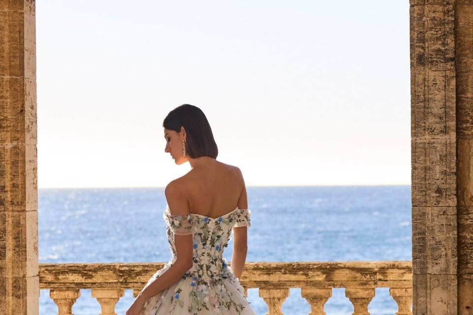 Amigoni Sposa floreale azzurro