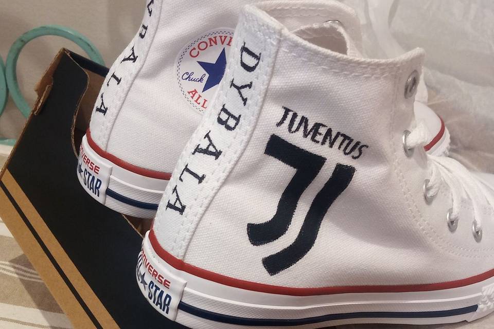 Converse Dybala